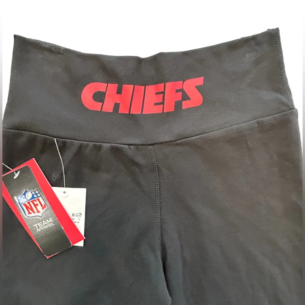 Forever 21 NFL Y2K look black crisscross waist Kansas City Chiefs leggings NWT L - Picture 5 of 7